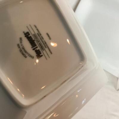 Q245 Lot of  Kitchen Housewares Entertaining 