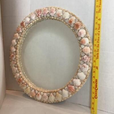 Q250 21â€ Round Wall Shell Mirror 