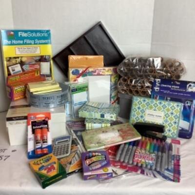 Q257 Lot of Office Supply 