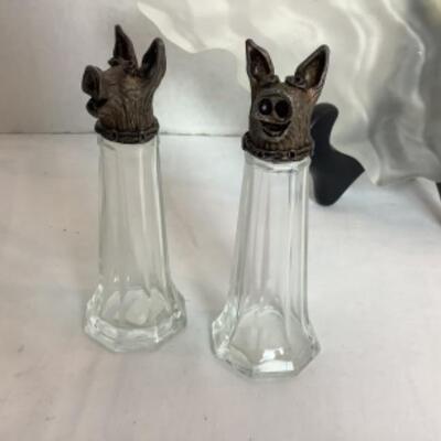 Q269 Glass Bowl and Artisan Serving Pieces 