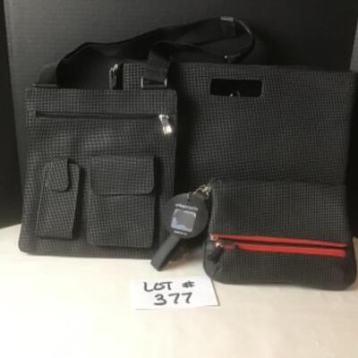 P377 New with Tag Urbanoxide Totes
