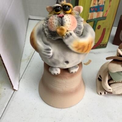 O - 286  Fun Cat Lot  Artisan Signed Items 