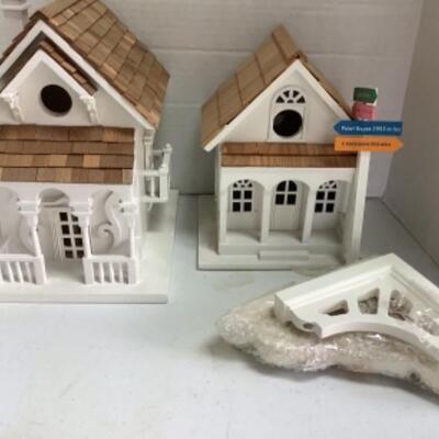 O - 289  Two Birdhouses 