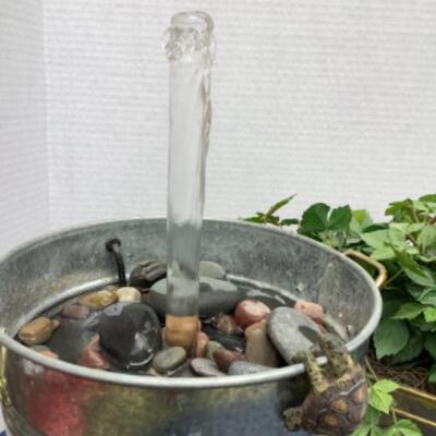 O - 293  Fountain / Table / Faux Plant 