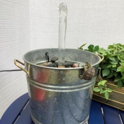 O - 293  Fountain / Table / Faux Plant 