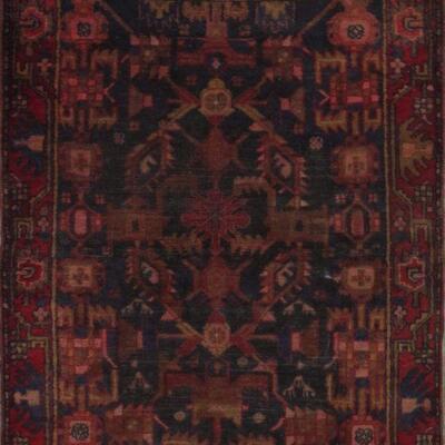 Persian hamedan Vintage Rug 4'4"x3'6" Retail $1555.5
