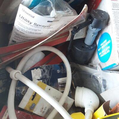 LOT 87 -Clean seal pneumatic plug, utility sprayer, sink sprayer, joint nuts, etc.