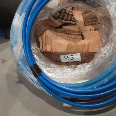 lot 92 - Hot water heater tray,  100' 3/4" x 100' PEX tubing, Gastite tubing