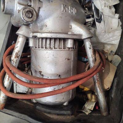 lot 121 - K-50 RIDGID cleaning machine, in box with other contents