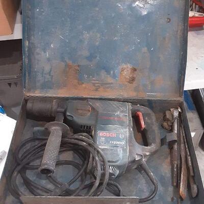 lot 135 - Bosch 11236vs rotary hammer