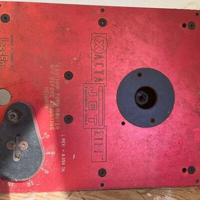 808-Bosch Magnesium Router Model: 1617EVS