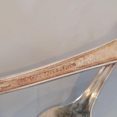 Lot 4: Vintage Old CompanyPlate (8) Dinner Forks & (8) Salad Forks Monogrammed D