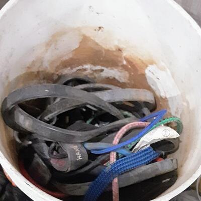 LOT 214 - Bucket of bungees, etc
