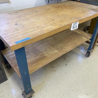 823-Wooden Steel Leg Workbench