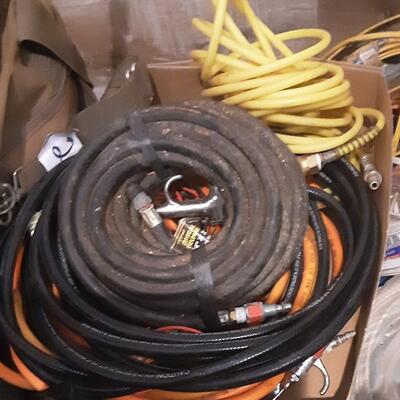 lot 219 - air hoses