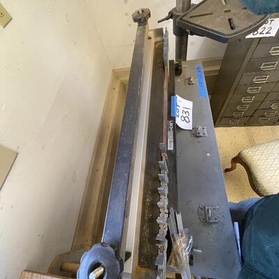 831-Leigh Industries LTD Dovetail Jig Model: 1258R-24