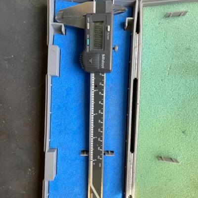 826-Mitutoyo-Metal Guage Tool, Gibsonâ€™s Colortune-Fault Finder