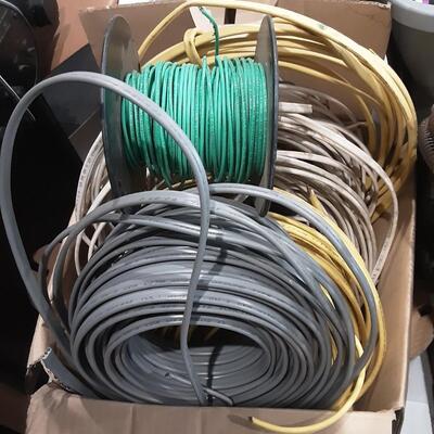 lot 244 - Box of assorted cables