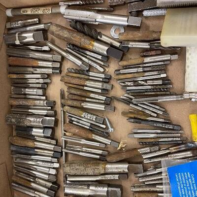 835-Chamfer Thread Taps