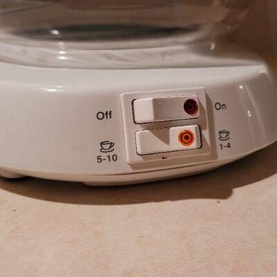 Lot 30: Coffee Maker by CUISINART 