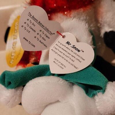 Lot 32: New TY Beanie Baby + New BRITE SPOTS Plush Figure with Sound - Turns On 