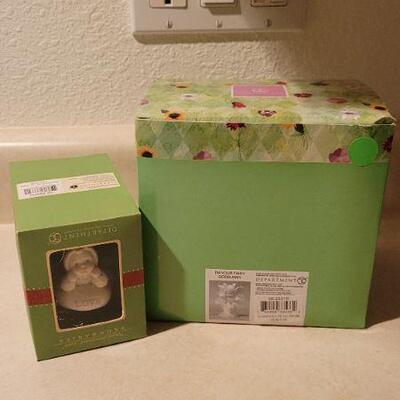 Lot 44: New Dept. 56 SNOWBABIES Figures x 2