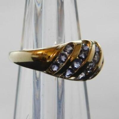 14 KT Yellow Gold Ring with Genuine Iolite Stones in Diagonal Setting 3.3 grams