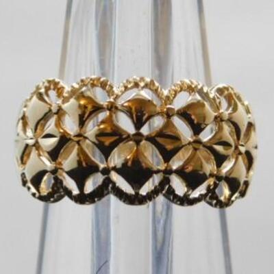 14 KT Yellow Gold Ring with Contemporary Pierced Design 4.2 grams