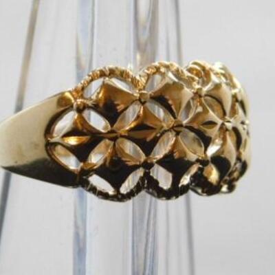 14 KT Yellow Gold Ring with Contemporary Pierced Design 4.2 grams