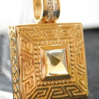 14 KT Gold Greek Key Pendant with Citrine Stone Setting and .04 ctw Diamonds 8.2 grams