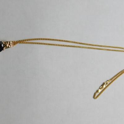 14 KT Garnet Pendant on 14KT Gold 18" Spiga Chain 3.5 grams