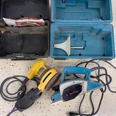 863- Mikita & DeWalt Power Tools