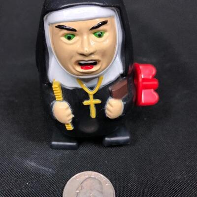 1997 NUNZILLA WIND UP WALKING NUN