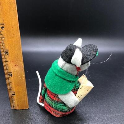 Felt Choir Caroling Mouse Figurine Miniature