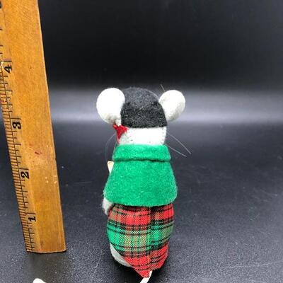 Felt Choir Caroling Mouse Figurine Miniature