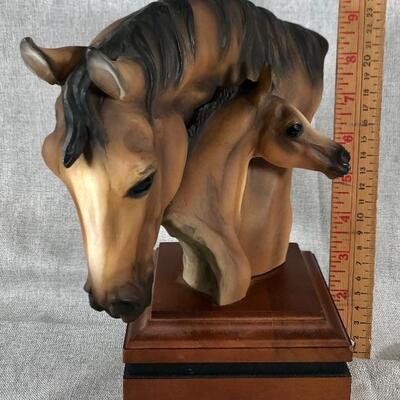 Mill Creek Studios LOVING MOMENT Mare and Foal Horses Figurine Statue