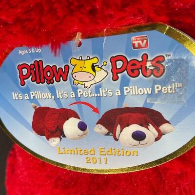 2011 Limited Edition Pillow Pet Red White & Blue Patriotic Dog Plush