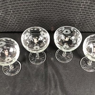 Set of 4 Vintage Floral Etched Champagne Glasses