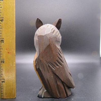 Small Vintage Carved Wood Owl Figurine