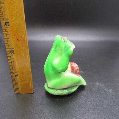 Pair of Frog Salt & Pepper Shakers
