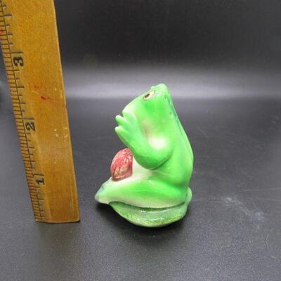 Pair of Frog Salt & Pepper Shakers