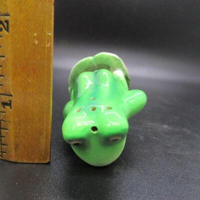 Pair of Frog Salt & Pepper Shakers