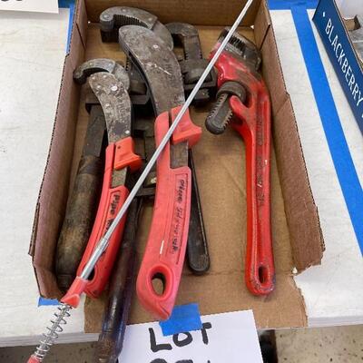 896-Pipe Wrenches