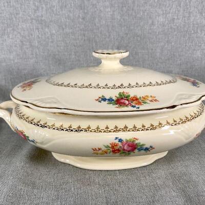 Vintage Homer Laughlin Lidded Floral Casserole Dish