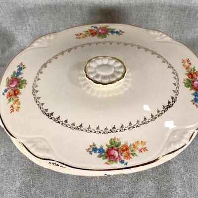 Vintage Homer Laughlin Lidded Floral Casserole Dish