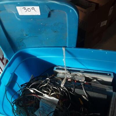 lot 309 - Sanyo vcr and Samsung dvd recorder