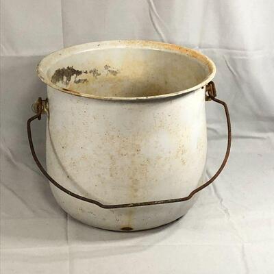Lot 23 - White Enamelware Pot