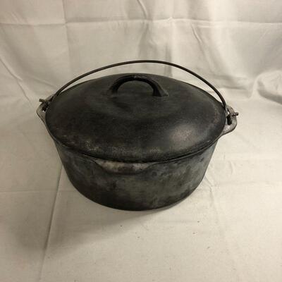 Lot 24 - Cast Iron Dutch Oven