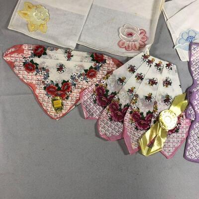 Lot 32 - (9) Hankies