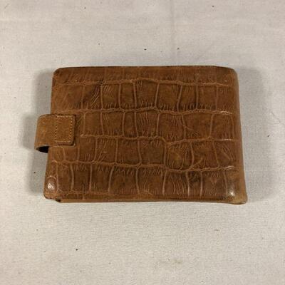 Lot 37 - Purple Purse and Leather Wallet